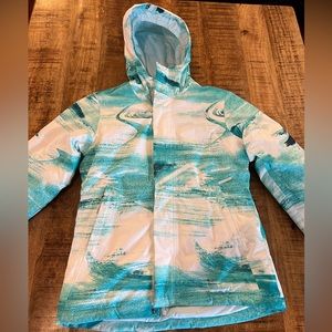 Girls North face Dry Vent coat with hood size 10/12